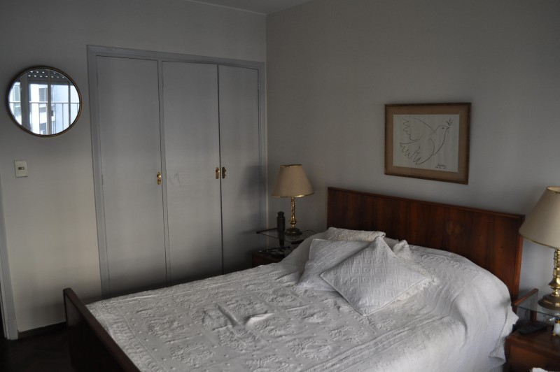 Apartamento de 2 dorm. en venta en Edificio Club Banco República, Benito Blanco esq. Buxareo, Pocitos